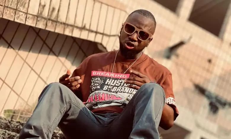 Avec le clip “La Bordé”, J-rio montre qu’il reste le boss de la Ntcham