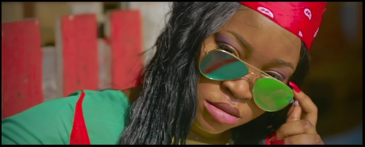Prusty lâche son nouveau clip et "ÇA FAIT MAL"