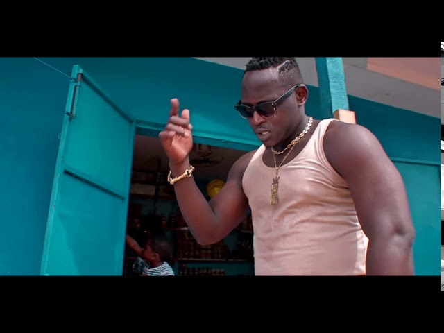 RICH MAN - Une vie (Clip Officiel)