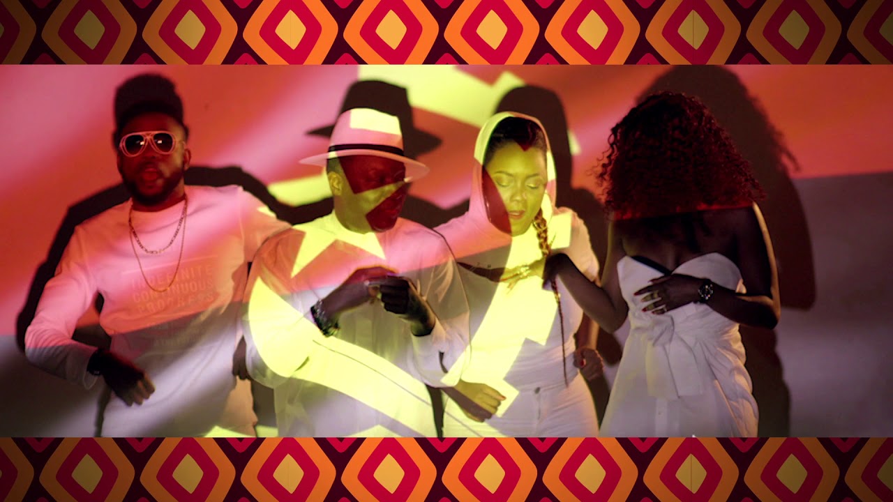 TEAM MIMBO- (Petit Pays, Wizboyy, Daphné et Shan'L La Kinda)